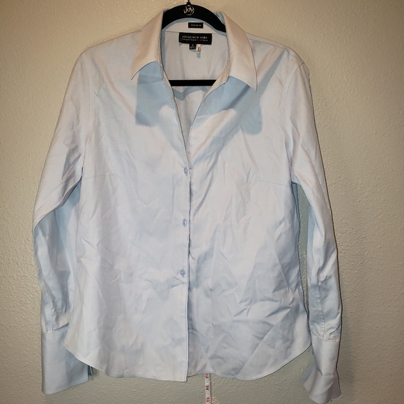 Jones New York Button up - Picture 2 of 4